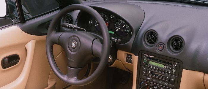 Mazda MX-5  1.6