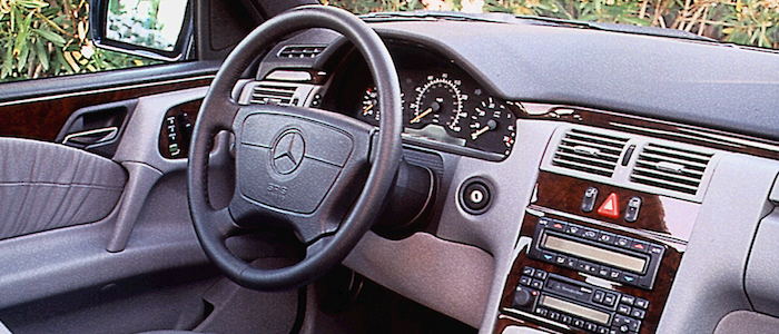 Mercedes Benz E  430 4MATIC