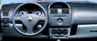2003 Suzuki Ignis (Innenraum)