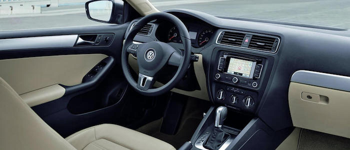 Volkswagen Jetta  2.0 TDI