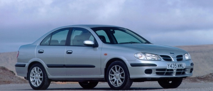 Nissan Almera  1.8