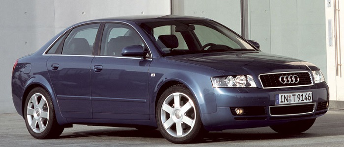 Audi A4  2.0 FSI